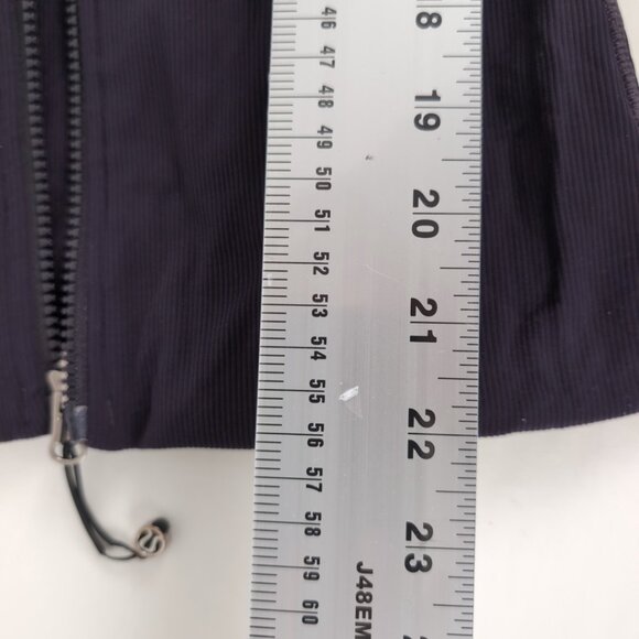Lululemon Women's Purple Reversible Full Zip Athletic Jacket Lined w/ Hood, XS - Picture 11 of 11